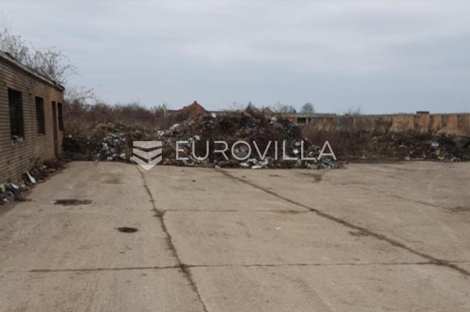 Działka Na sprzedaż -  Vukovar