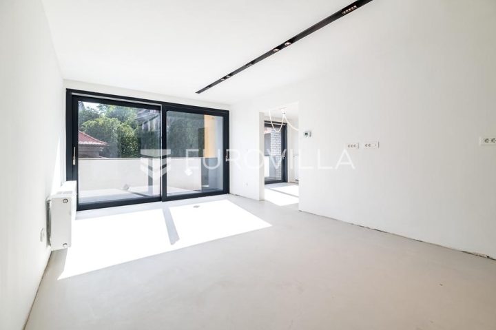 Stan na prodaju 104 m² – Pantovčak