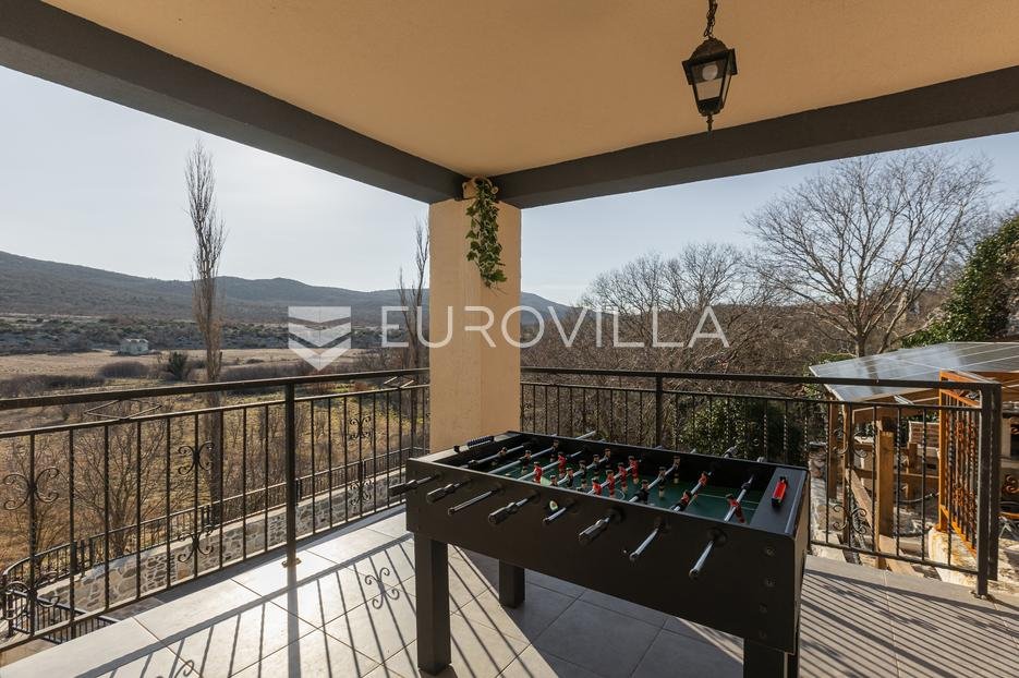House For sale - Splitsko-dalmatinska Solin - Okolica