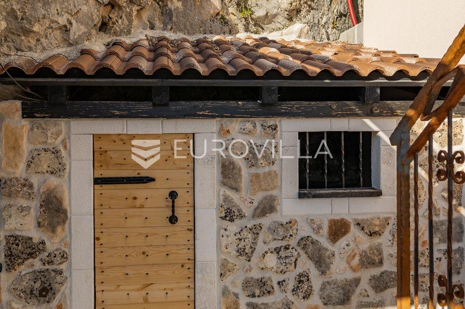 House For sale - Splitsko-dalmatinska Solin - Okolica