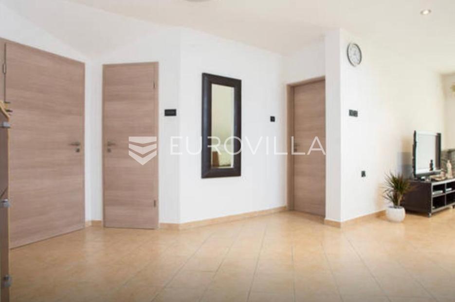 Apartmán Na predaj -  Omišalj