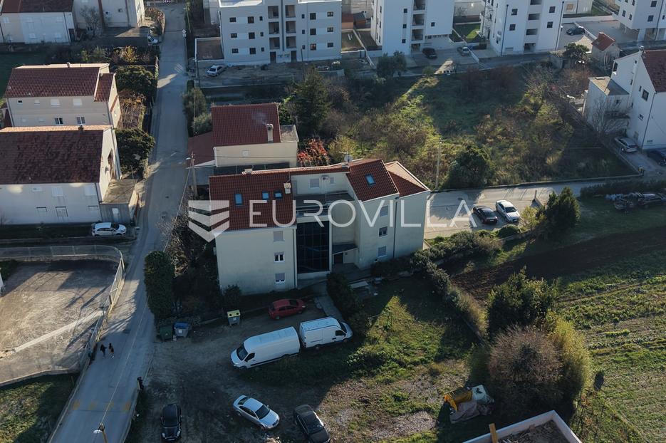Komerčné Na predaj -  Kaštela