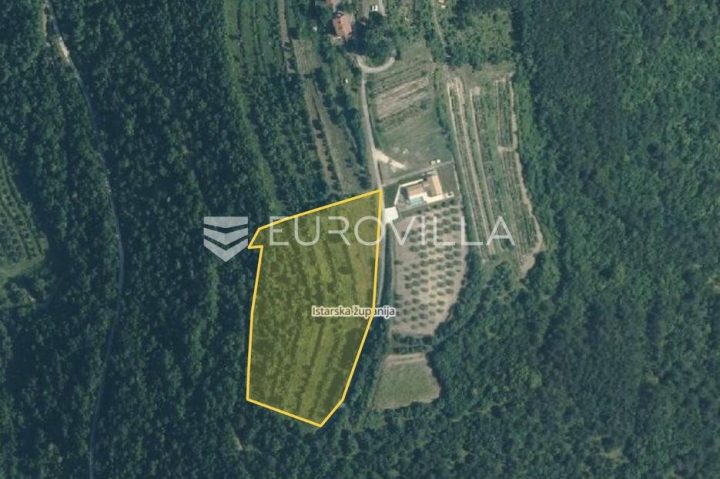Grundstück zu verkaufen 4000 m² – Završje