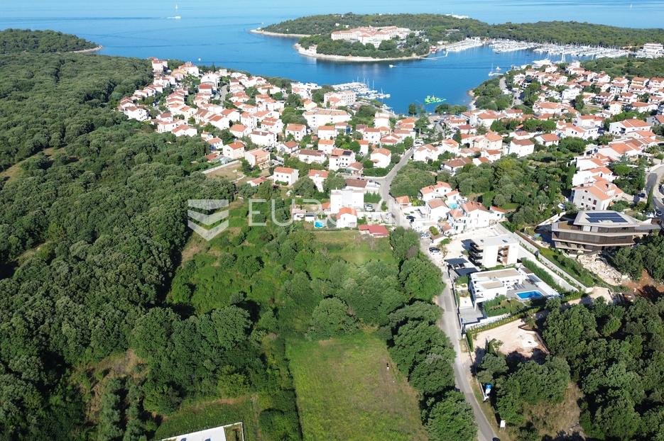 Zemljište Na prodaju -  Medulin