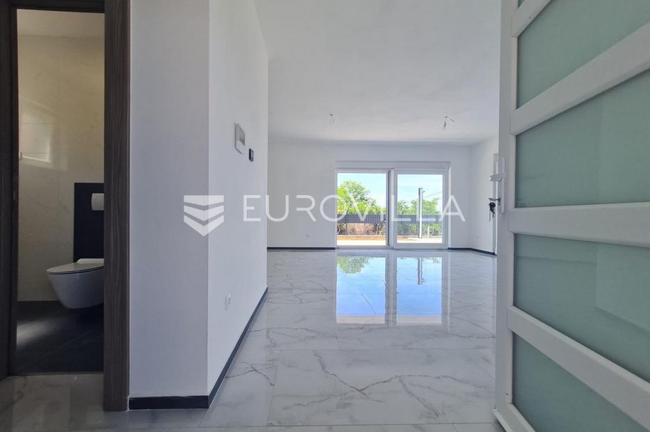 House For sale -  Vir