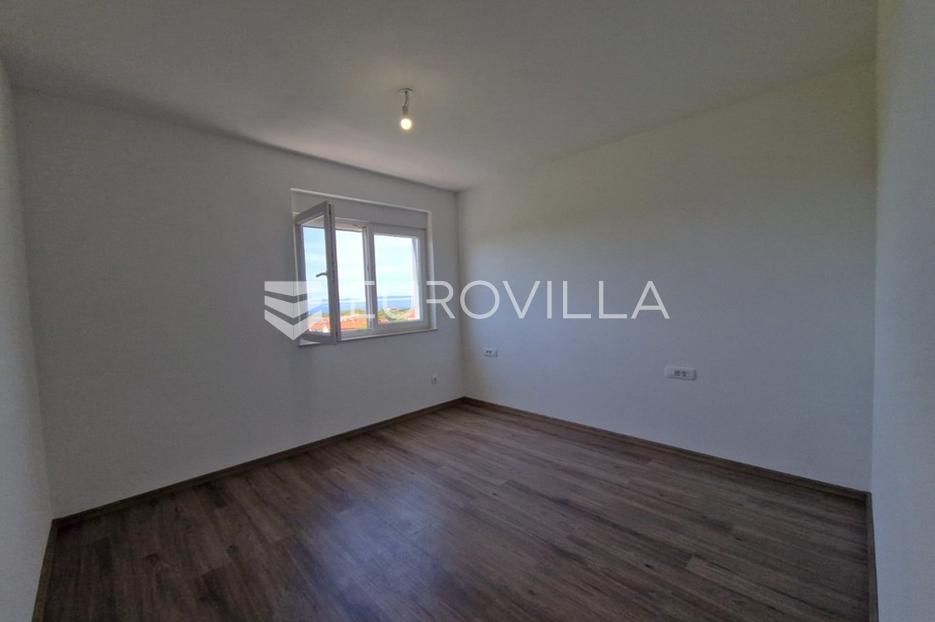 House For sale -  Vir