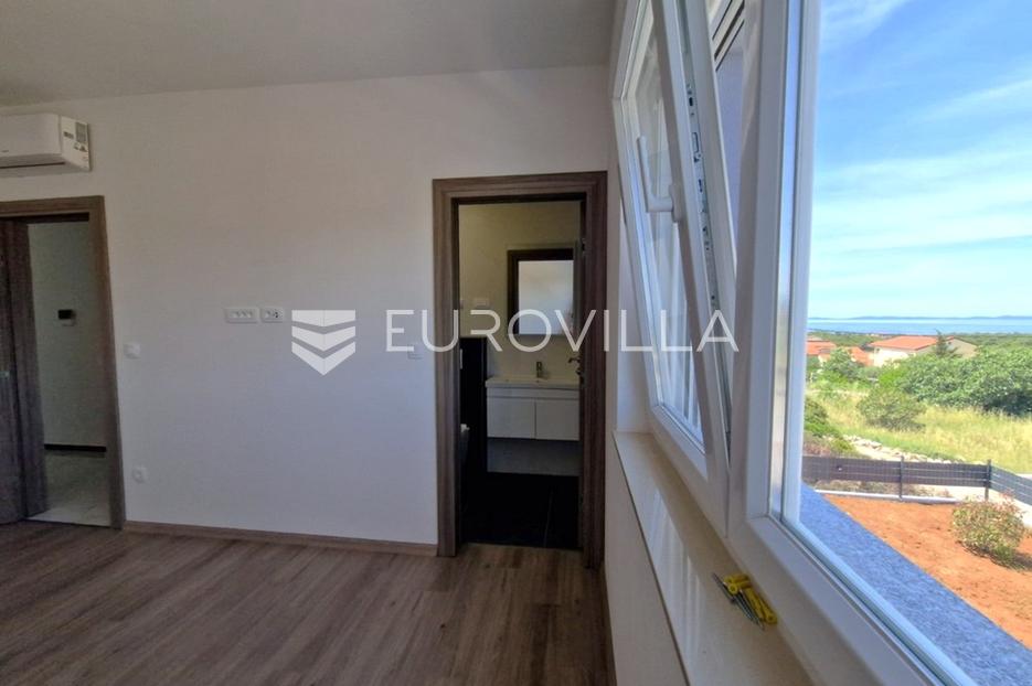 House For sale -  Vir