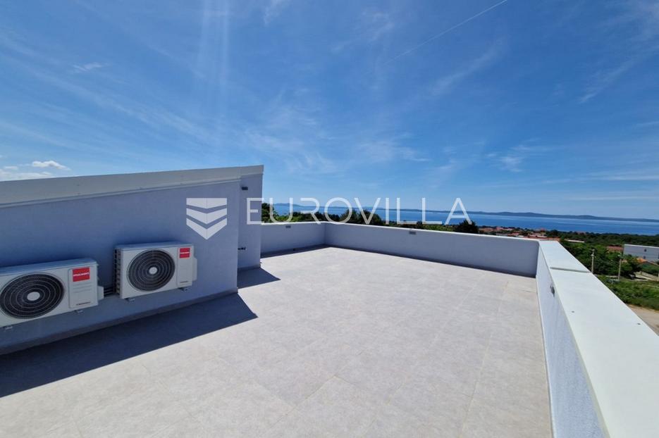 House For sale -  Vir