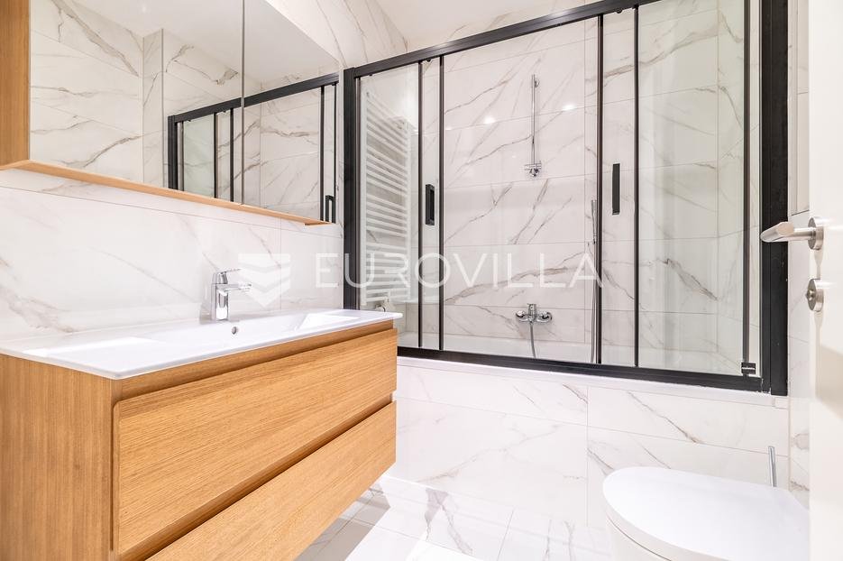 Appartement À louer - Grad Zagreb Peščenica - Žitnjak