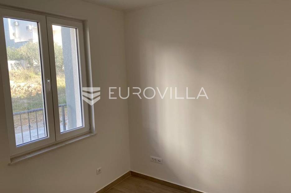 Apartma Na predaj -  Bol