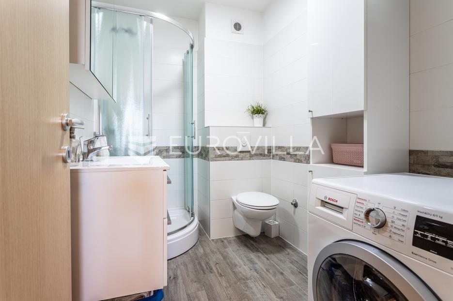 Apartment Zu verkaufen -  Solin