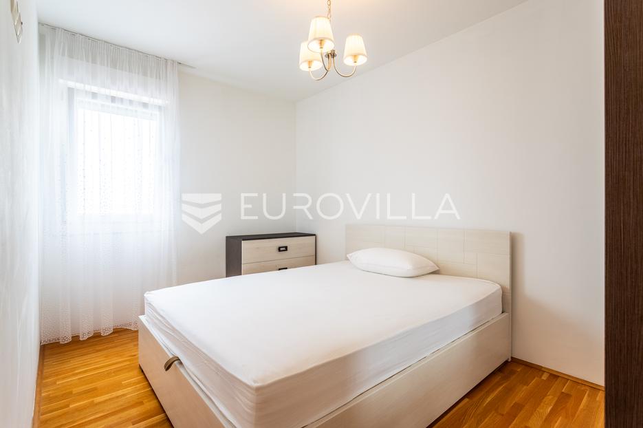 Apartment Zu verkaufen -  Solin