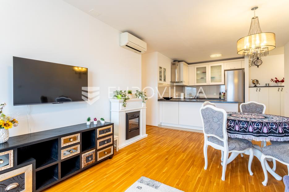 Apartment Zu verkaufen -  Solin