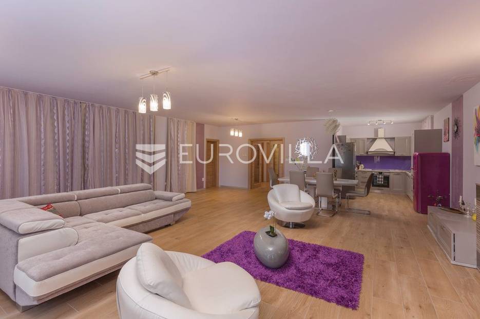 Appartamento In vendita - Istarska Medulin