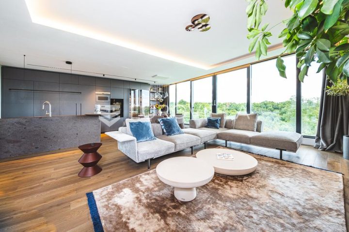 Appartamento in vendita 186 m² – Jelenovac