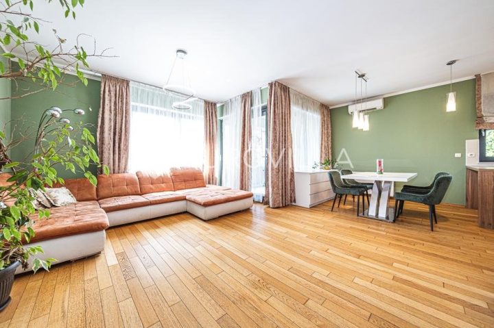 Appartement à louer 121 m² – Maksimir