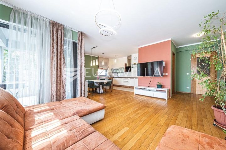 Flat For rent - Grad Zagreb Maksimir - foto 3/14
