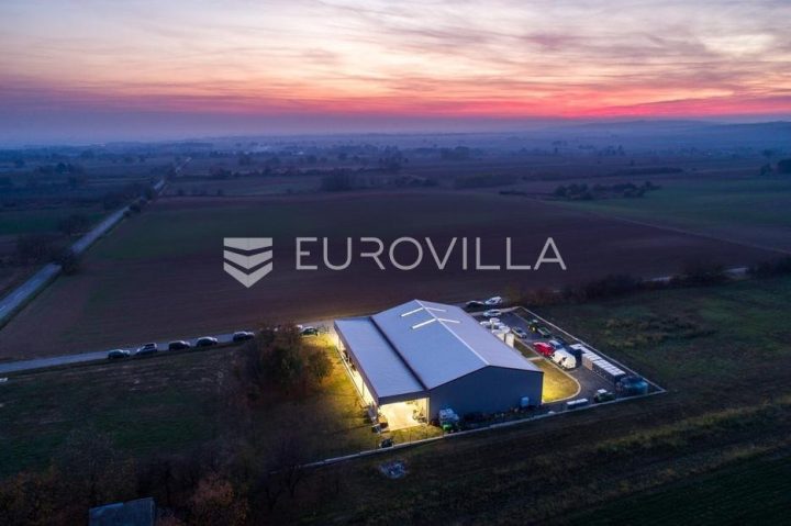 Poslovni prostor Na prodaju - Osječko-baranjska Kneževi Vinogradi - foto 2/15