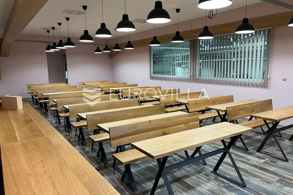 Commerciale In vendita -  Kneževi Vinogradi