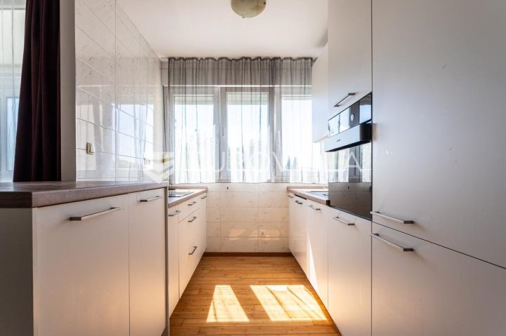 Apartmán Na predaj - Splitsko-dalmatinska Split - foto 4/14
