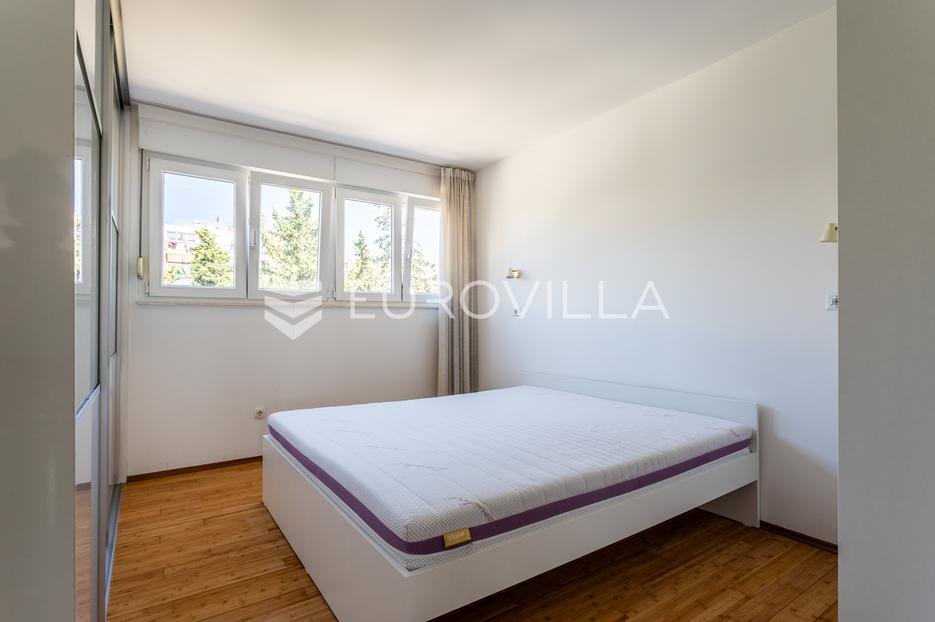 Apartmán Na predaj - Splitsko-dalmatinska Split