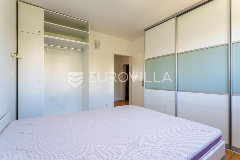 Apartmán Na predaj - Splitsko-dalmatinska Split