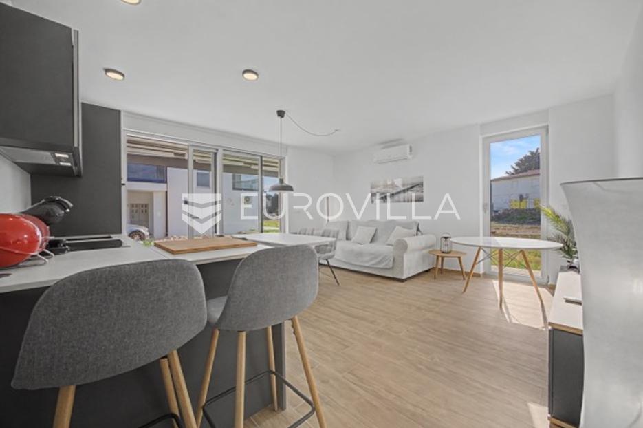 Apartment Zu verkaufen - Istarska Ližnjan - foto 2/18