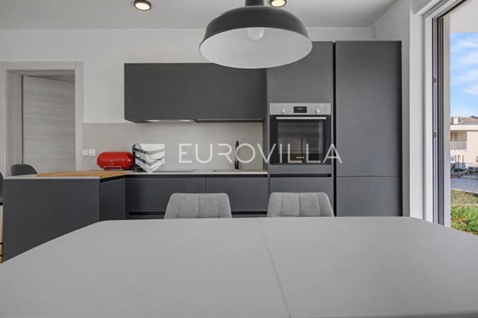 Apartment Zu verkaufen - Istarska Ližnjan - foto 4/18