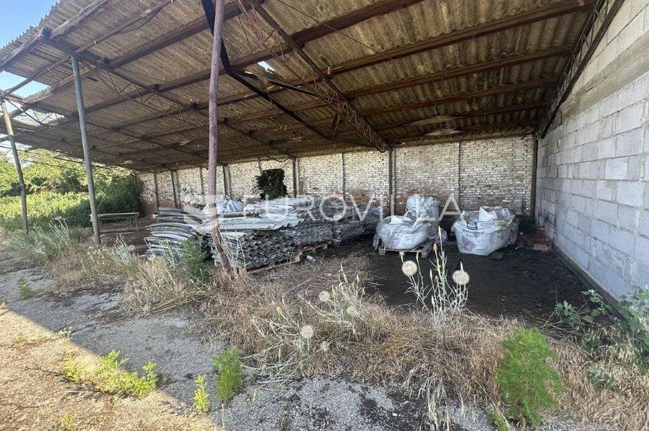Terreno In vendita - Brodsko-posavska Staro Petrovo Selo