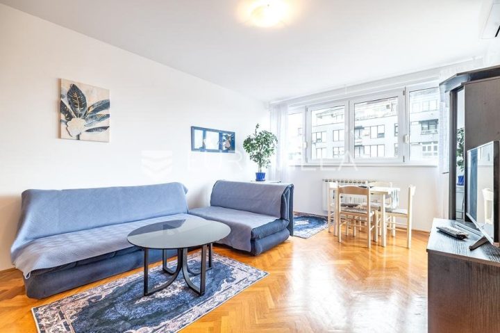 Appartement À louer - Trnje - foto 2/5