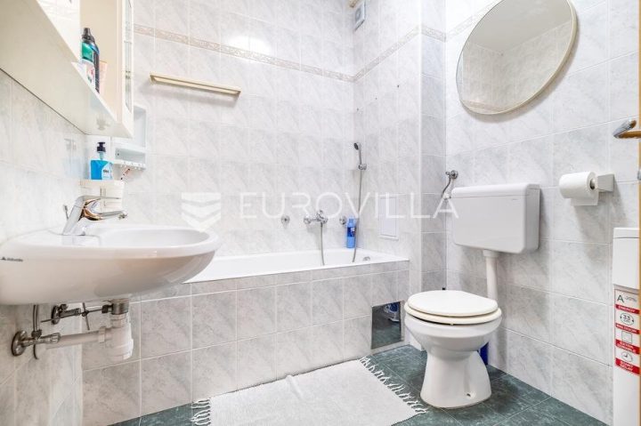Appartement À louer - Trnje - foto 5/5