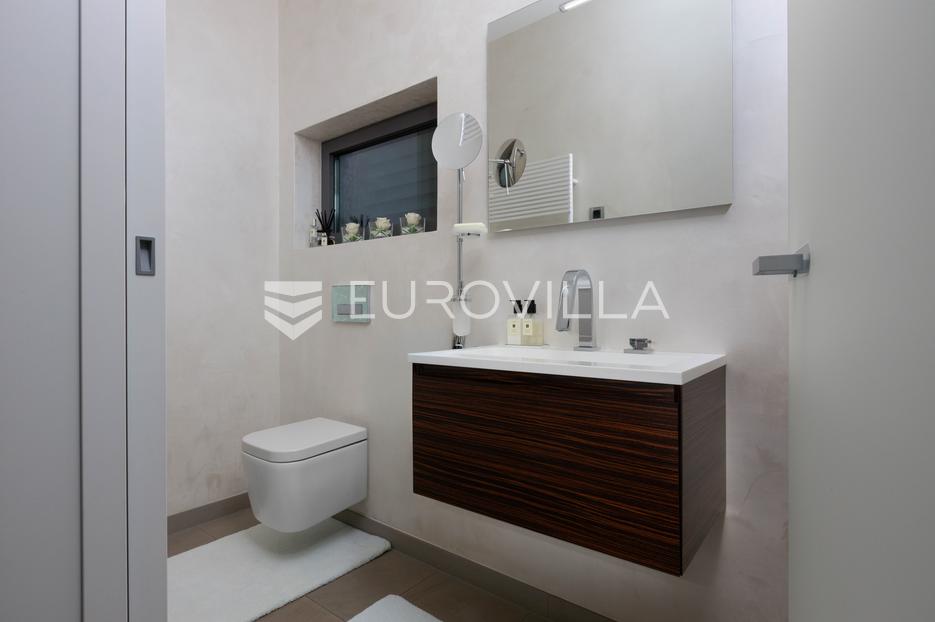 Haus Zu verkaufen -  Opatija - Okolica
