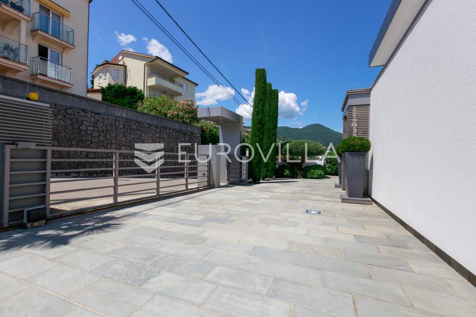 Haus Zu verkaufen -  Opatija - Okolica
