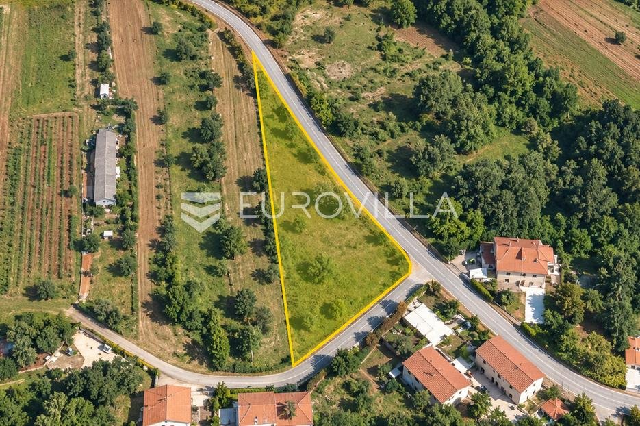 Parcela Naprodaj - Istarska Svetvinčenat - foto 1/2