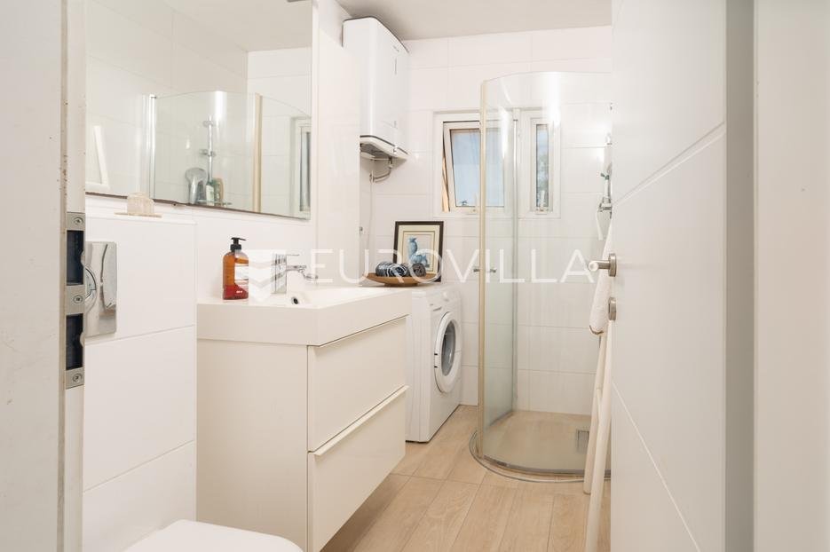 Flat For sale - Zadarska Zadar