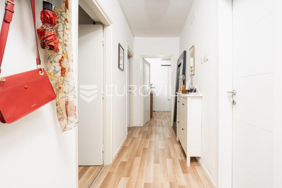 Flat For sale - Zadarska Zadar
