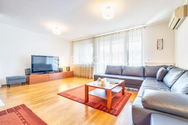 Appartamento in vendita 100 m² – Donji Grad