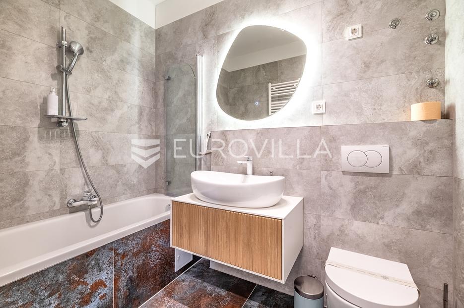 Flat For sale -  Donji Grad