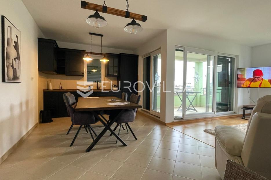 Apartmán Na predaj -  Okrug