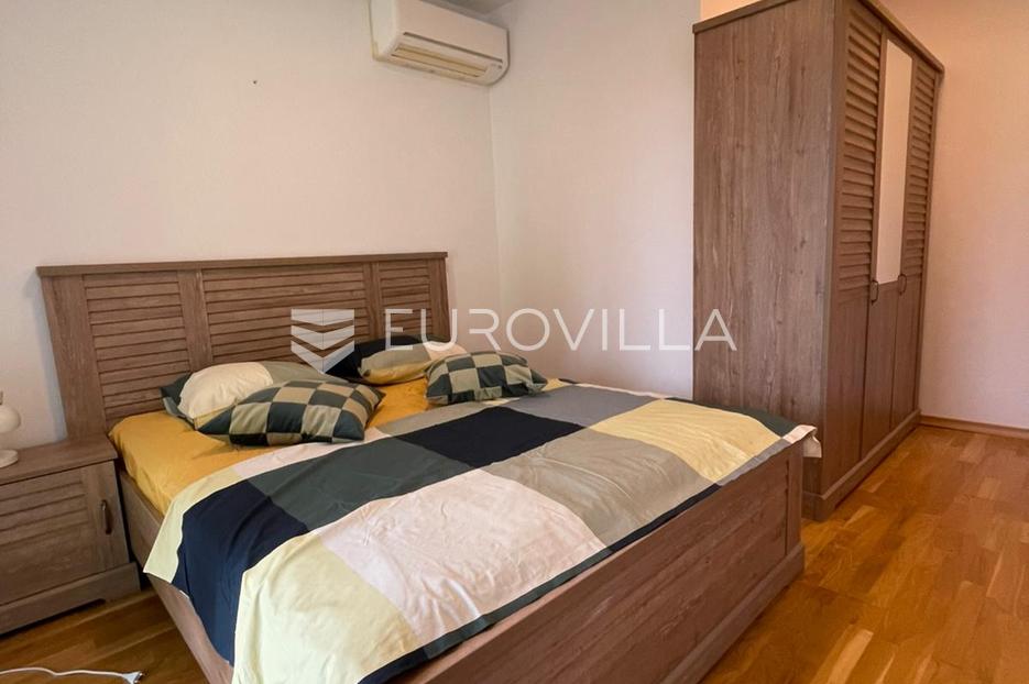 Apartmán Na predaj -  Okrug