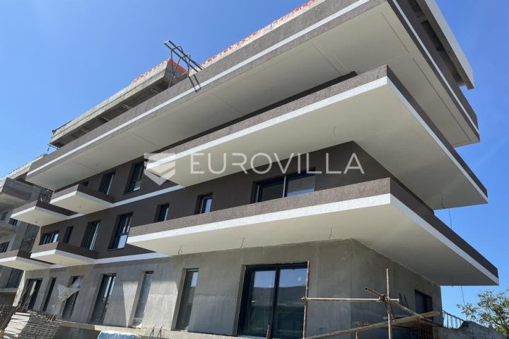 Flat for sale 103 m² – Centar