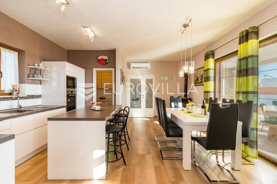 Maison À vendre - Istarska Medulin