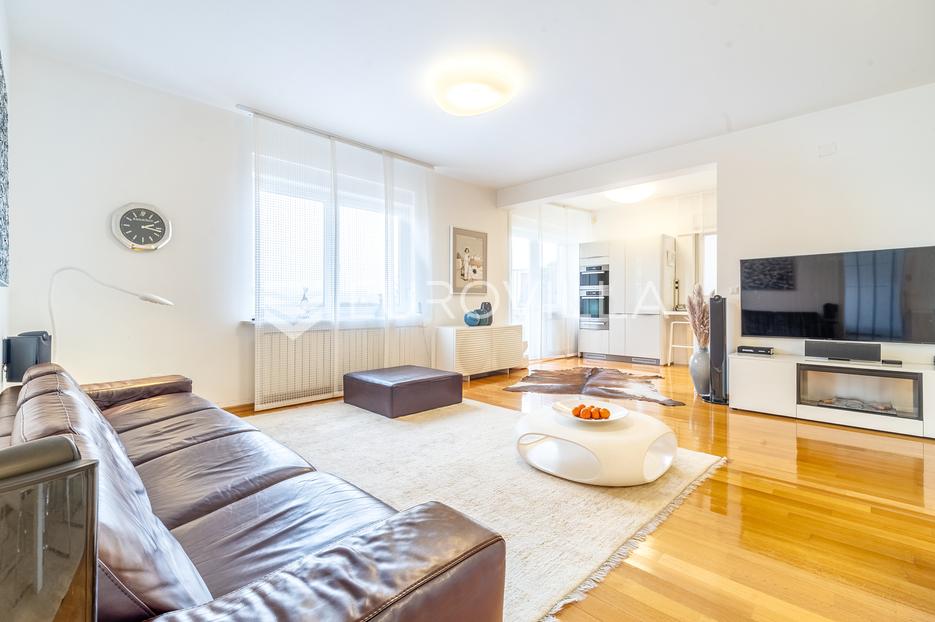 Apartmán Na prodej - Grad Zagreb Gornji Grad - Medveščak - foto 2/10