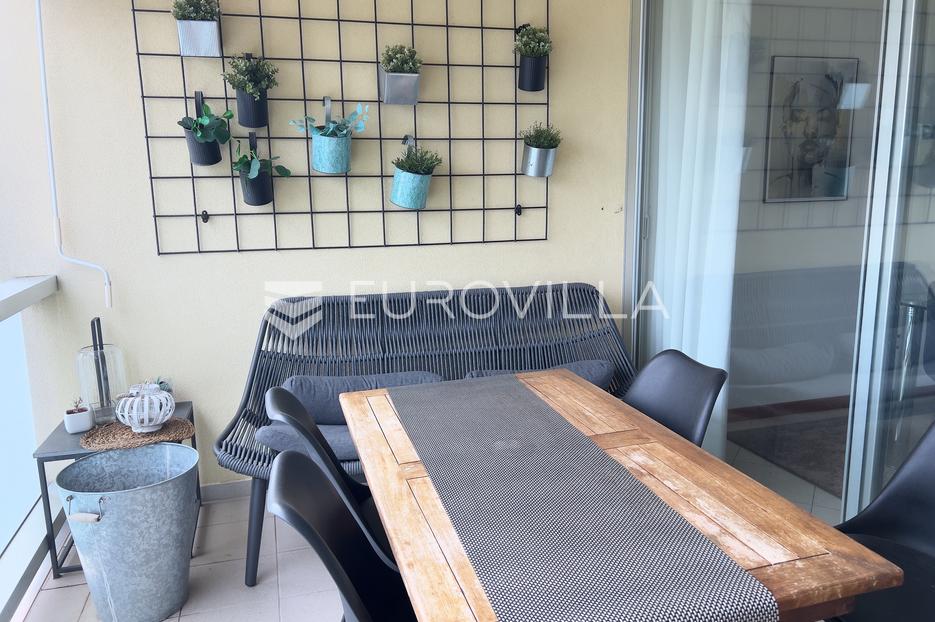 Apartma Naprodaj -  Novigrad