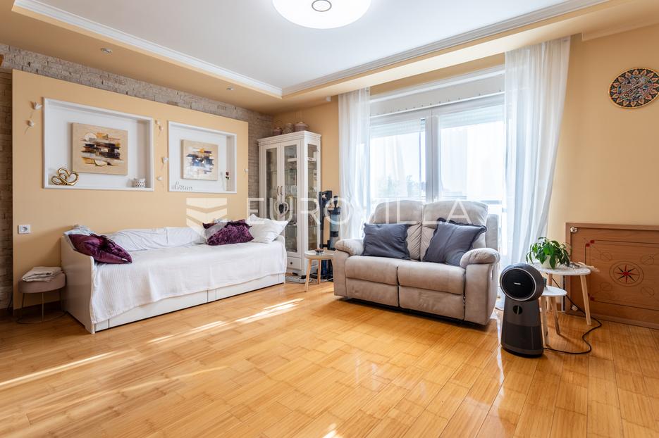 House For sale - Vodice - foto 1/19