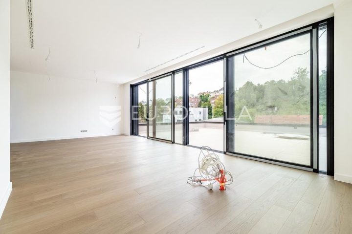 Flat For sale - Grad Zagreb Gornji Grad - Medveščak - foto 2/14