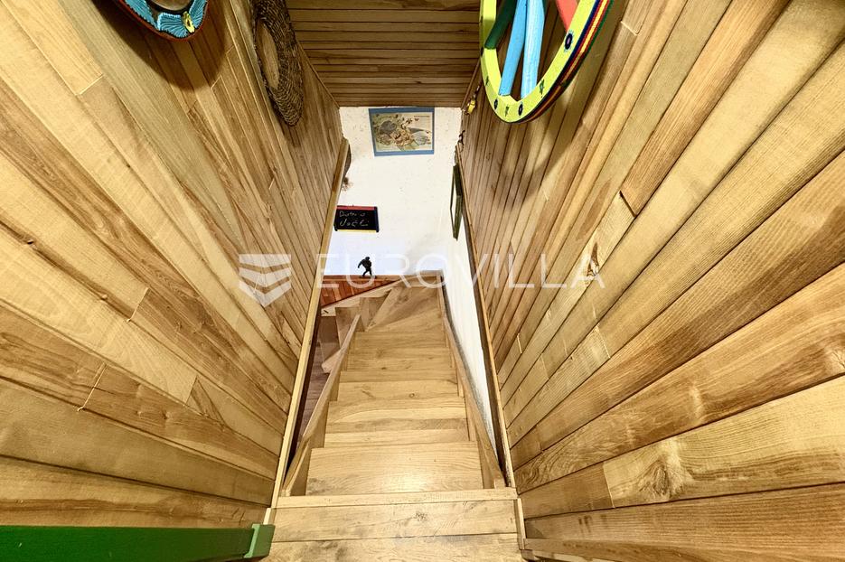 Haus Zu verkaufen -  Sveti Juraj Na Bregu