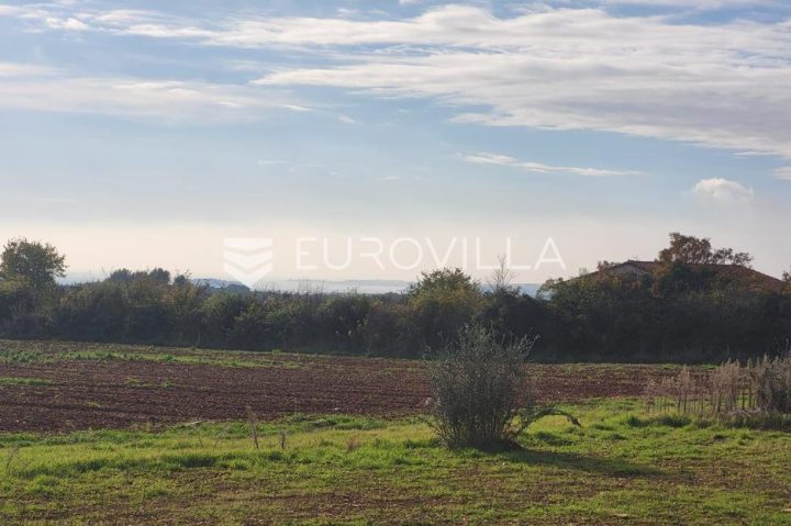 Pozemek na prodej 932 m² – Galižana