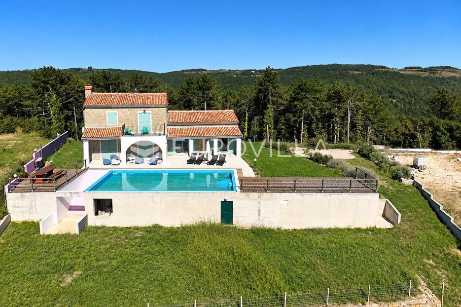 House For sale - Istarska Oprtalj - foto 1/11