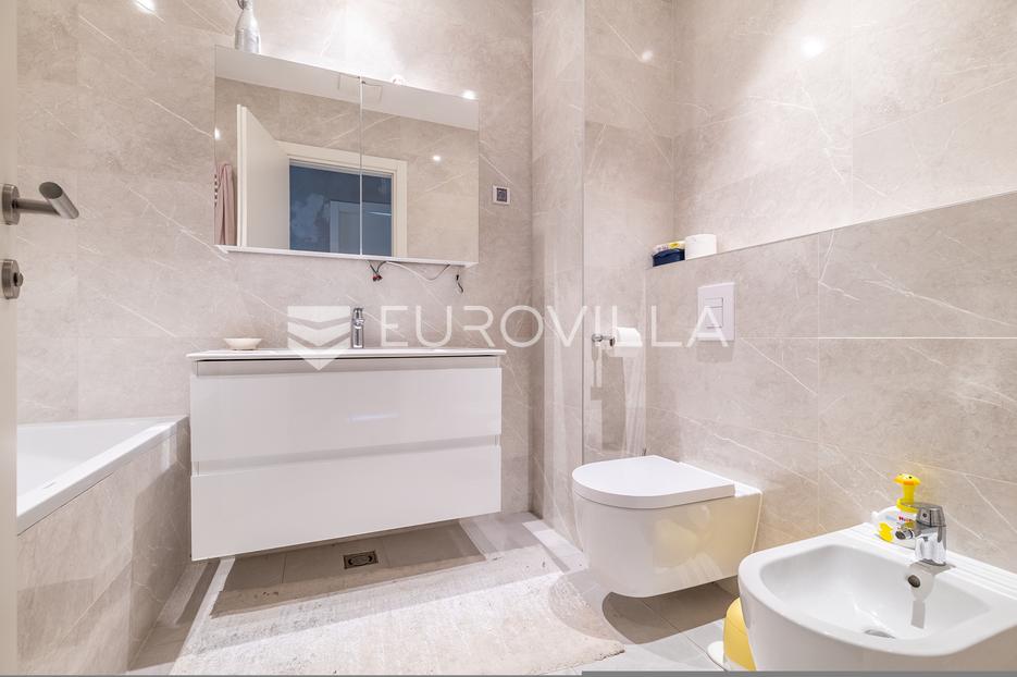 Appartement À vendre - Grad Zagreb Peščenica - Žitnjak